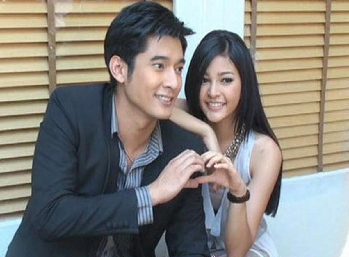 ช็อตนี้ลุ้นสุดๆ!!! "ปุ๊กลุก" เล่านาทีเจอหน้าอดีตคนรักเก่าอย่าง "วี วีรภาพ" ถึงจะเลิกกันนานไปแล้ว แต่กลับรู้สึกบางอย่าง.. จนทำตัวไม่ถูก!?