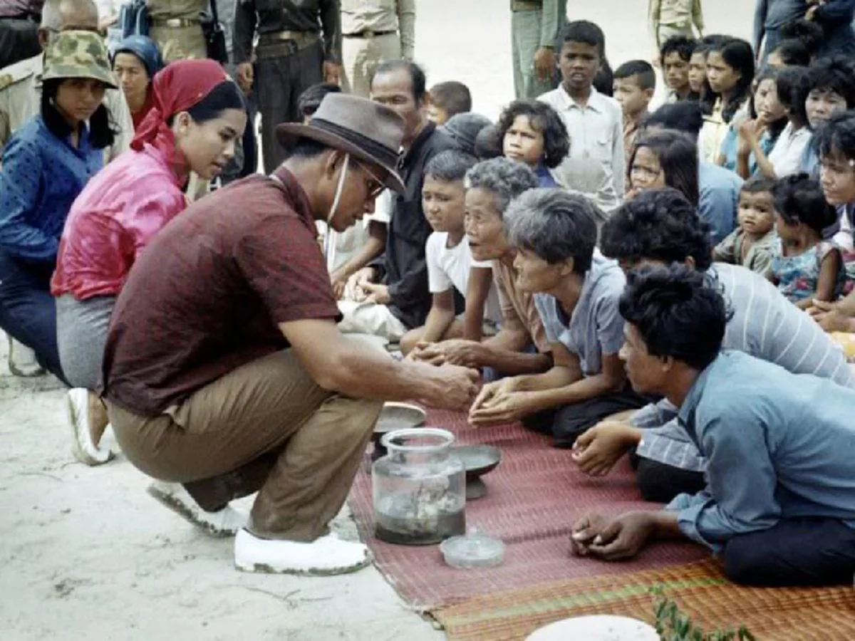 รู้ไหม..กำลังพระราชหฤทัยของในหลวงคืออะไร ทรงทำให้ในหลวงถึงกับมีพระราชดำรัสว่า "ไม่เคยนึกกลัว เพราะรู้ว่ามีคนห่วง เอาใจช่วยอยู่ตลอดเวลา"