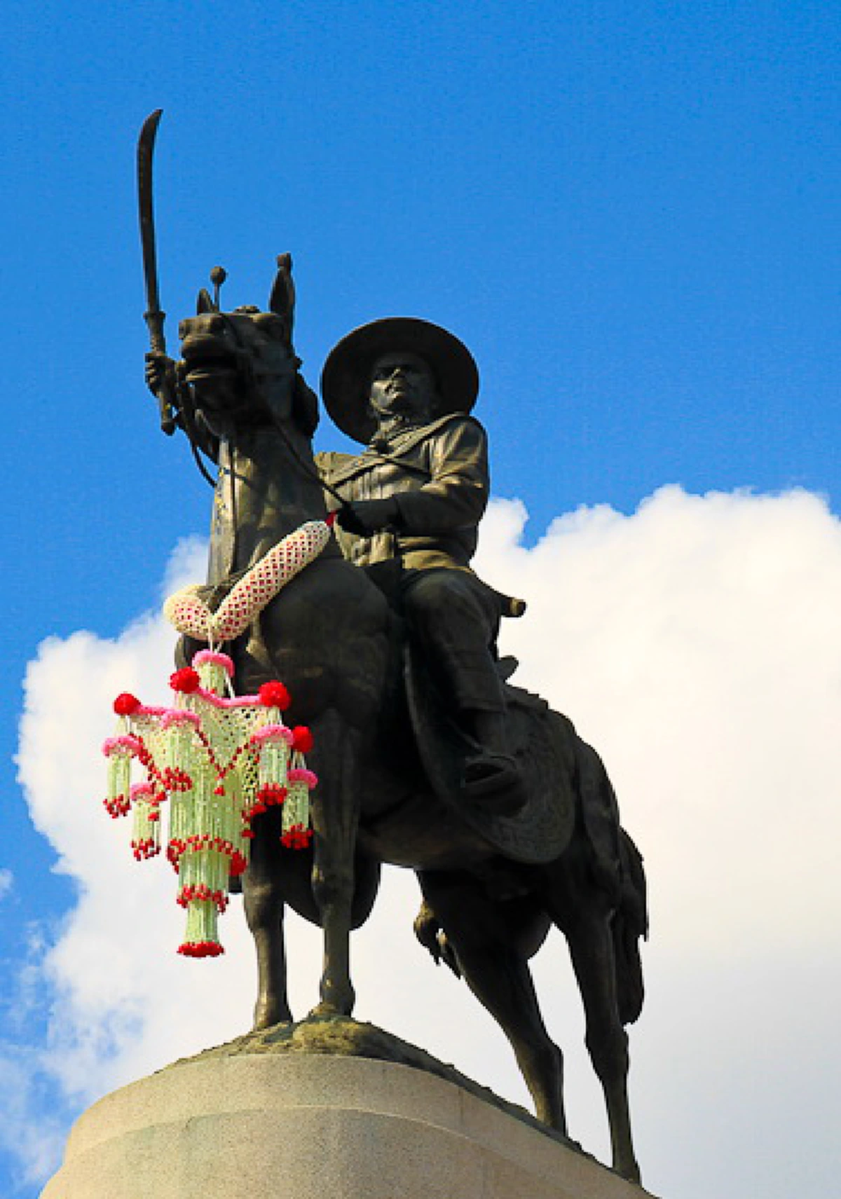 เปิดปมดราม่า หางม้าพระเจ้าตาก!! เพื่อศิลปะที่สมบูรณ์แบบ...สมพระเกียรติ แห่งพระมหากษัตริย์ยอดนักรบแห่งประวัติศาสตร์ไทย #วันศิลป์พีระศรี