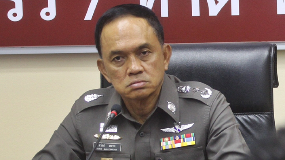 คนไทยงงทั้งประเทศ?? "ศานิตย์" ลั่น!! ขอโทษ เหตุไม่มีคนแปลเอกสาร ขอตัว "บอส กระทิงแดง" รับผิดพลาดทางเทคนิคจึงทำให้ได้ตัวล่าช้า!! (รายละเอียด)