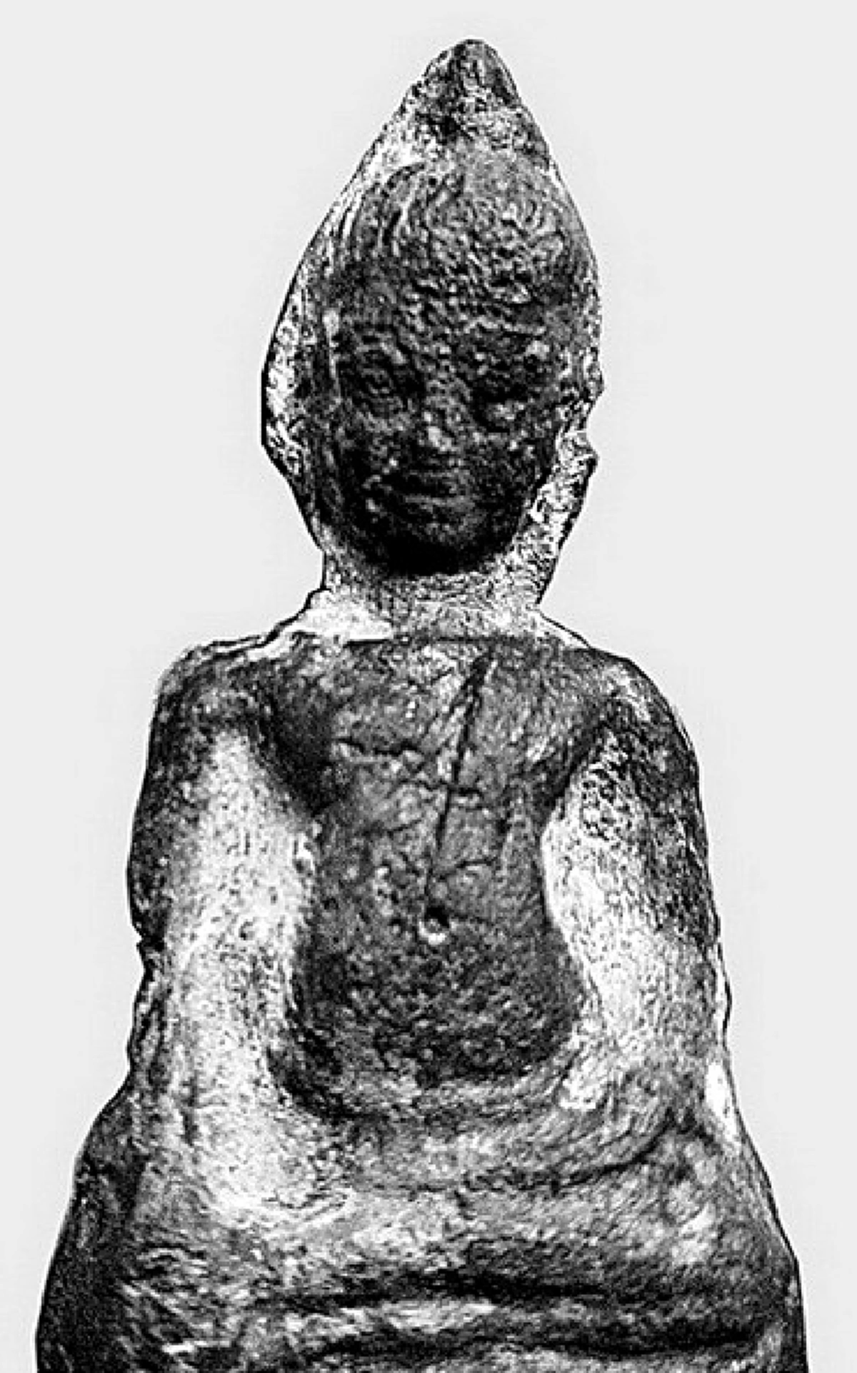 พุทธคุณอันสูงส่ง!! เปิดตำนาน "พระหูยาน กรุลพบุรี" คู่พระบารมี "สมเด็จพระนเรศวรมหาราช" เมือครั้งออกศึกอันเป็นที่มาของ "พระแสงดาบคาบค่าย" !!