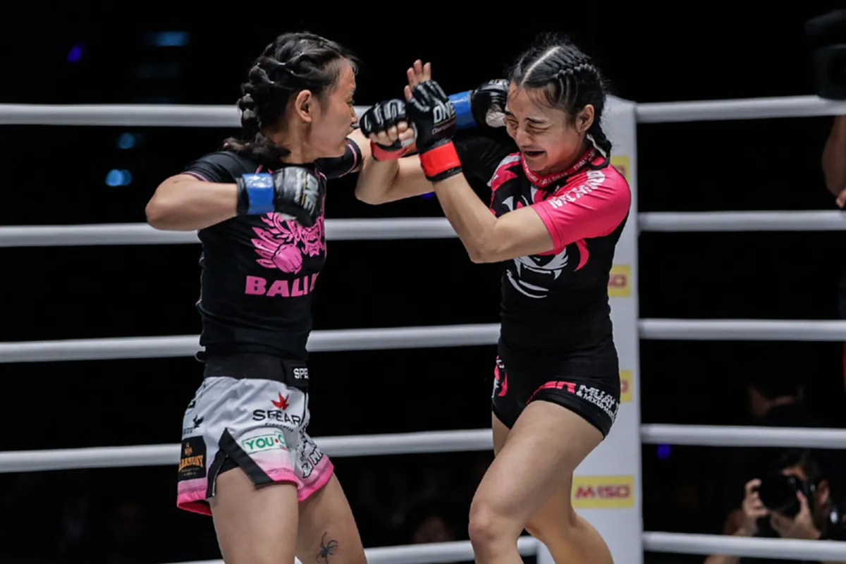 สวย ดุดัน "ริกะ อิชิเกะ" ไล่ถลุง รัวเป็นชุด ชนะน็อคยกเเรก เหนือ "สาวเมียนมาร์" วันเเชมเปี้ยนชิพ!! (คลิป)