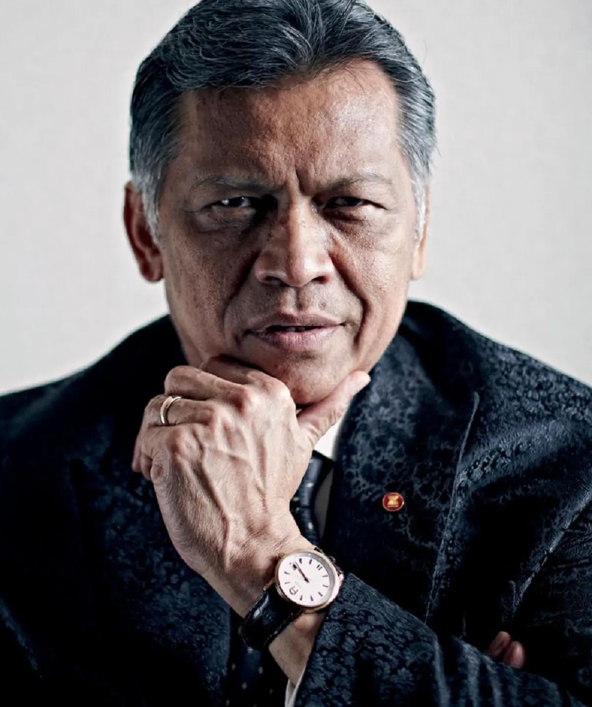 พี่น้องมุสลิมรำลึกวาทะ “สุรินทร์ พิศสุวรรณ”-อย่าเป็นน้ำที่ไหลผ่านภูเขาลงทะเลโดยไม่ทิ้งคุณค่าไว้ให้โลก