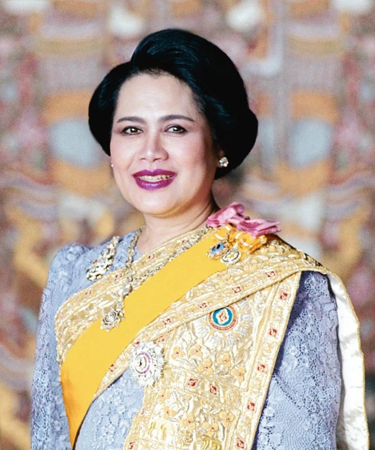 สมเด็จพระพันปีหลวงฯ ทรงมีพระอาการดีขึ้น ไม่ทรงมีพระปรอท รับสั่งและเสวยพระกระยาหารได้ดี