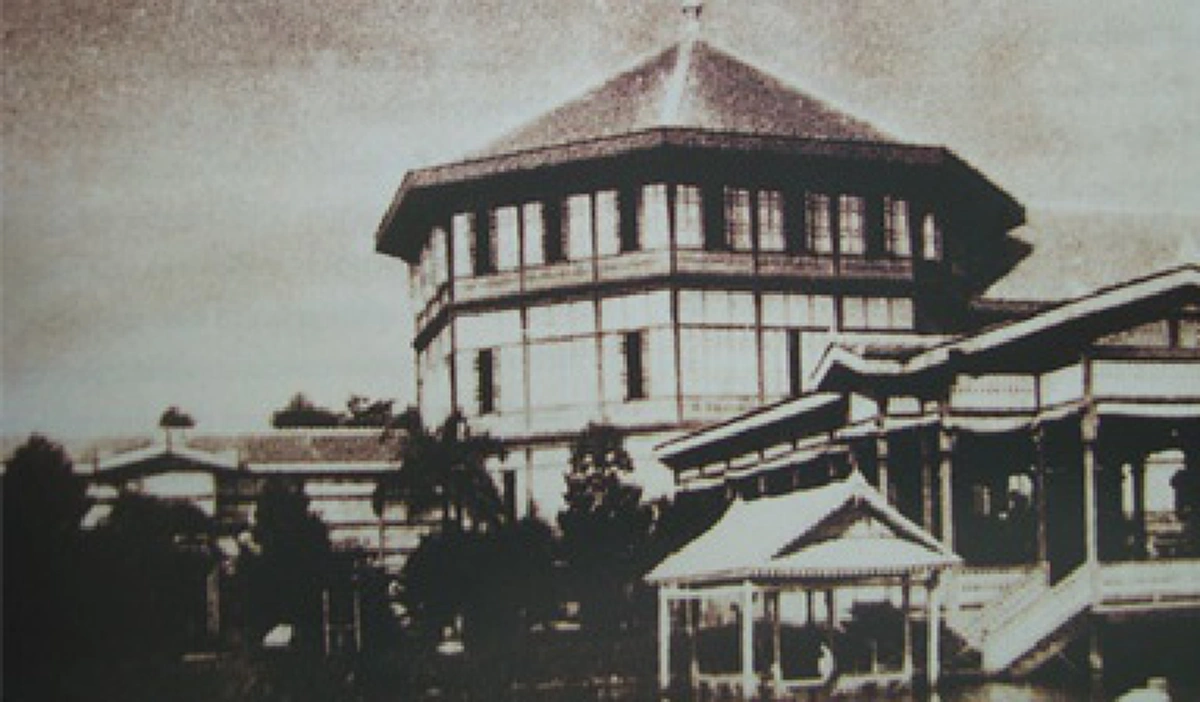 ล้ำค่าเหนือกาลเวลา!! ๓๑ สิงหาคม รัชกาลที่ ๕ เสด็จ ทรงวางศิลาฤกษ์ พระที่นั่งวิมานเมฆ พระที่นั่งถาวรองค์แรกในพระราชวังดุสิต #วันนี้ในอดีต !!