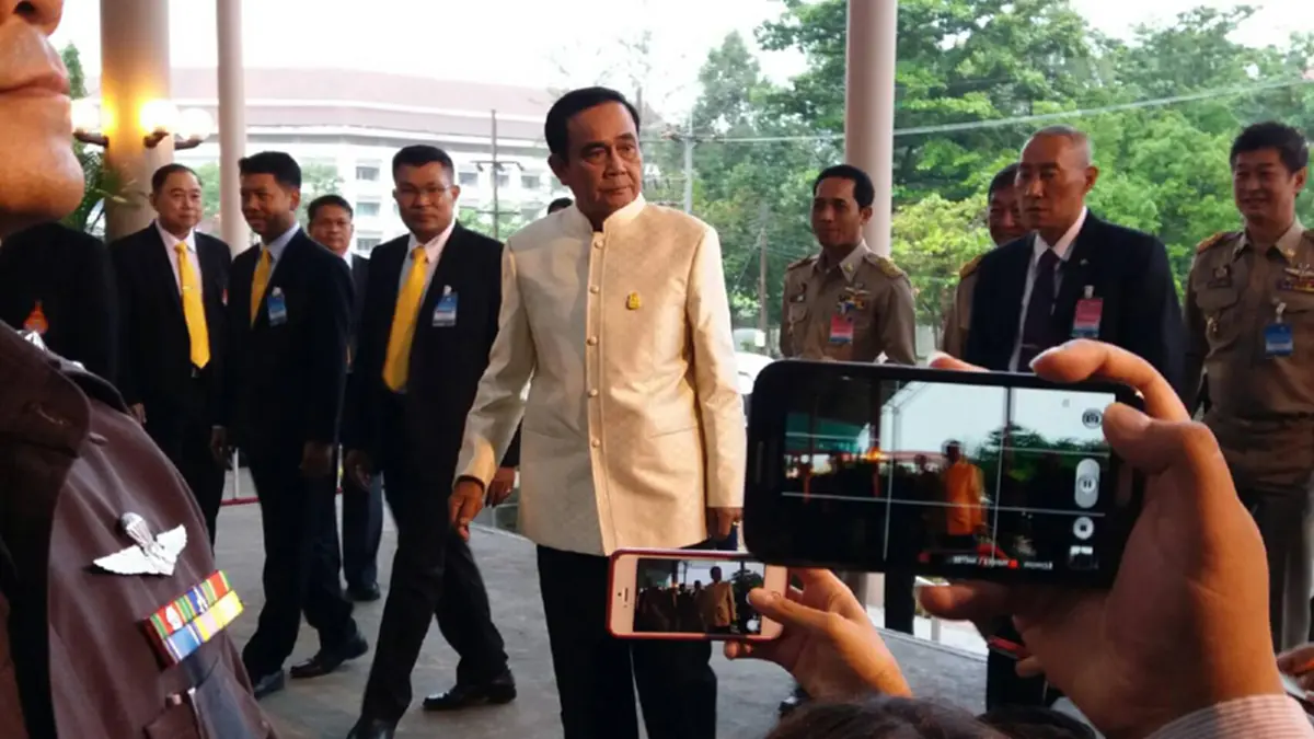 ข้อความด่วนถึงพี่ตูน!!!นายกลุงตู่ให้กำลังใจ ขออย่าเจ็บป่วย หลังวิ่งมาครึ่งทาง