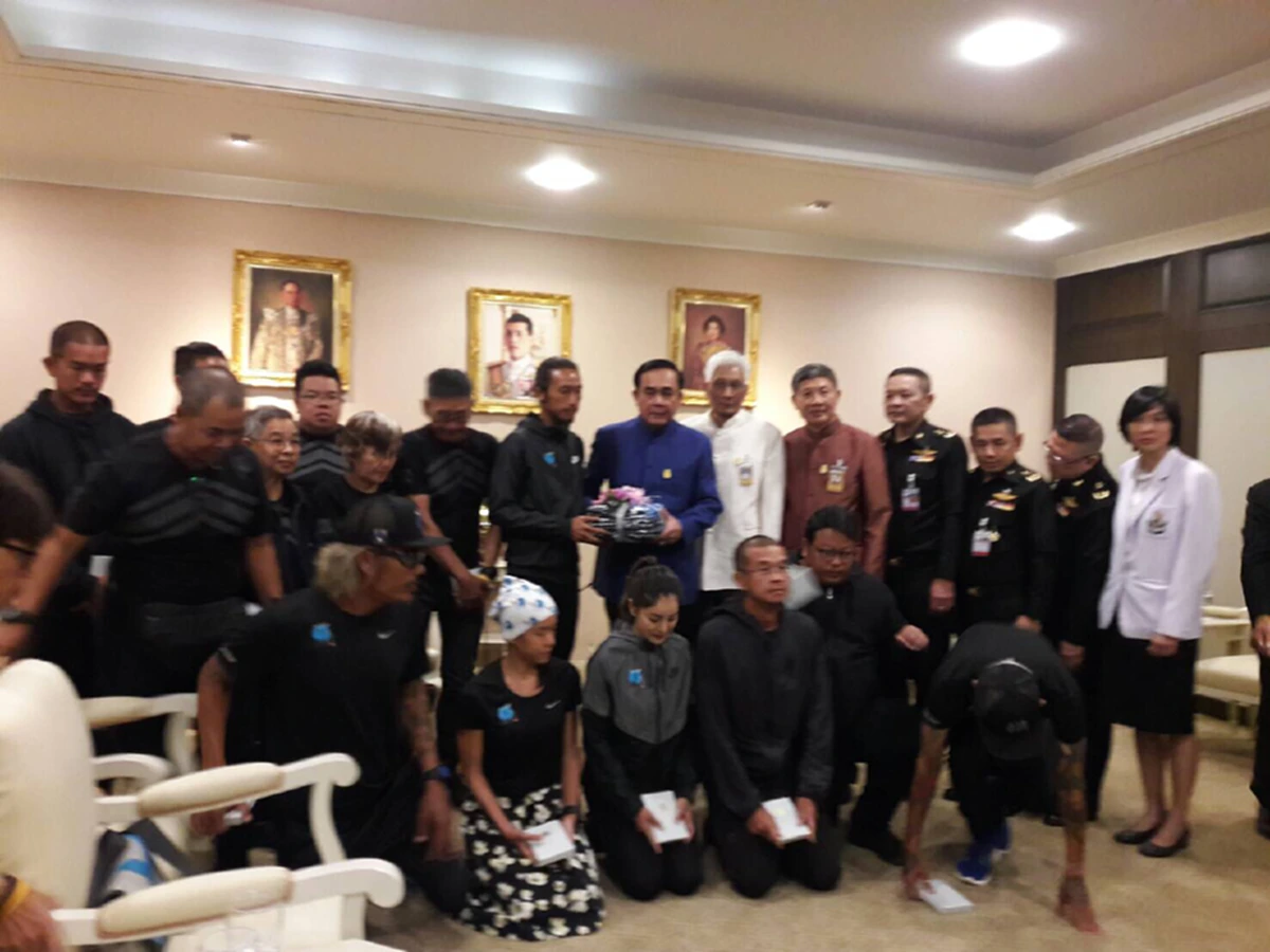 ไม่อยากดัง..แต่อยากได้ตังค์!! ตลกตำนานออกโรง"จาตุรงค์ มกจ๊ก"ประกาศวิ่งเส้นทางที่ "ตูน" ไม่ผ่าน ลั่น!! เงินทั้งหมดที่ได้สมทบโครงก้าว(ชมคลิป)