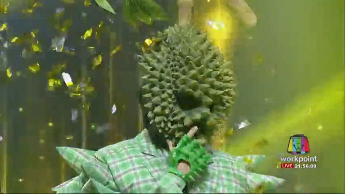 พีคหนักมาก!!! "หน้ากากทุเรียน" แชมป์ The Mask Singer ไม่ยอมถอดหน้ากาก ทำคนโวยทั้งสตูฯ ต้องรอสัปดาห์หน้านะจ๊ะ ??!!! (มีคลิป)