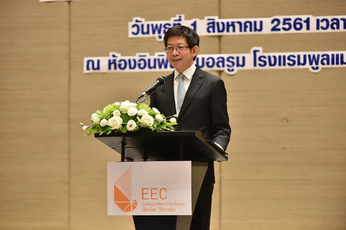 รมต.หนุ่มโสด!!! กอบศักดิ์ ภูตระกูล บอก ผมเป็นคนโสดสนิท ไม่มีอะไร ใครเค้าจะเอา  สาวๆว่าไง???!!!