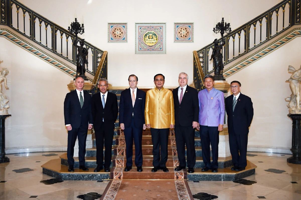 สหรัฐต้องการให้ไทยกลับคืนสู่ประชาธิปไตย !!! "กลิน ที เดวีส์ "  ขอรัฐบาล และ คสช.เปิดกว้างปชช.แสดงความเห็นโดยอิสระ