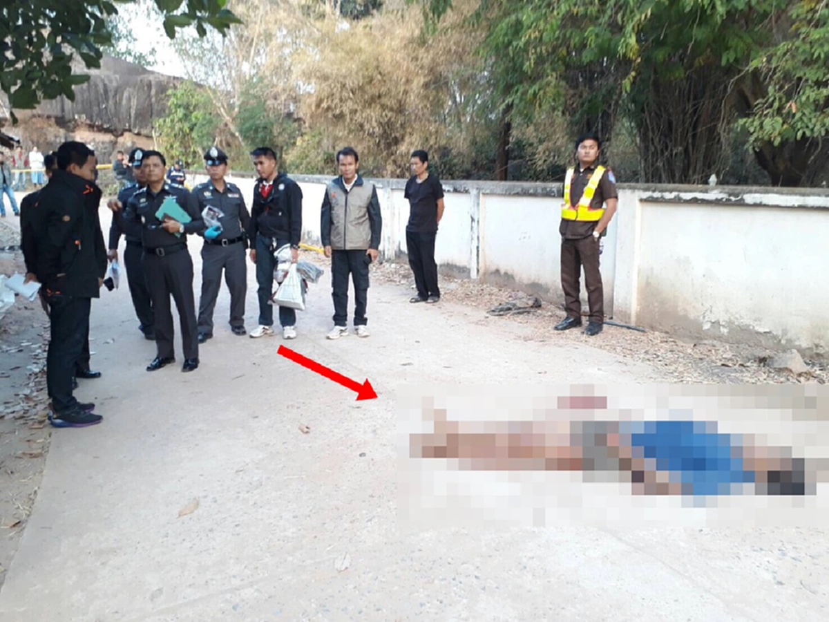 ตายตกไปตามกัน!! สภ.กุดจับ วิสามัญ “ฆาตกรโหด” แทงลุงวัย68จนร่างพรุน หลังจนท.บุกจับ แต่คิดต่อสู้ ก่อนโดนปลิดชีวิตซะเอง!!