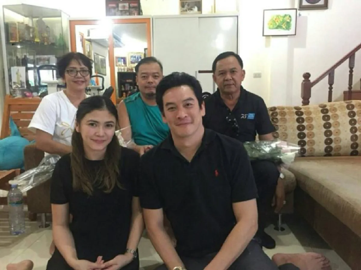 ฟังชัดๆ จากปาก "ชาคริต"  วิวาห์รอบสอง  แต่ที่ทำชาวเน็ตอึ้งหนักมาก  เพราะว่าที่ภรรยากำลังตั้งท้อง? 