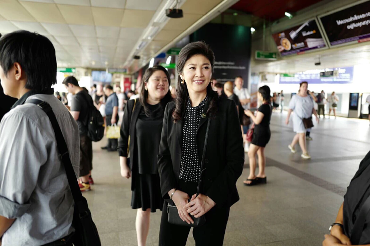 ยังไม่รู้ชะตากรรม!!! "ยิ่งลักษณ์" ตื่นเต้นขึ้น BTS ครั้งแรก ขณะวิษณุสั่งลุยเรียกค่าเสียหายจีทูจี หลังศาลยกคำร้องบุญทรง-พวก