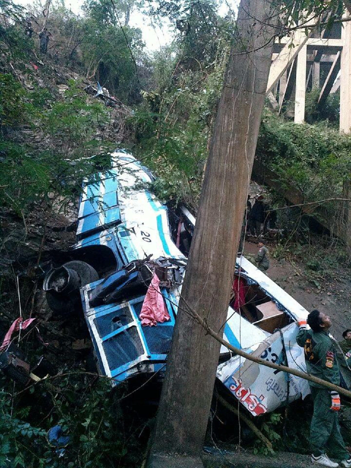 เปิดประวัติความอาถรรพ์ “สะพานห้วยตอง”เส้นทางสายมรณะ ที่เปิดใช้มากว่า 30 ปี