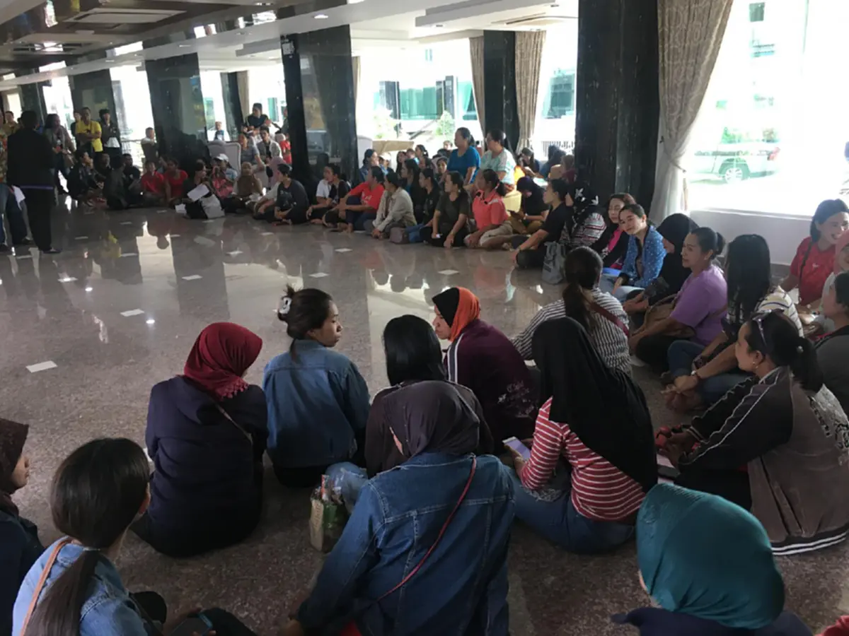 โรงแรมดังชายแดนสงขลา ประกาศเลิกจ้างฟ้าผ่า(คลิป)