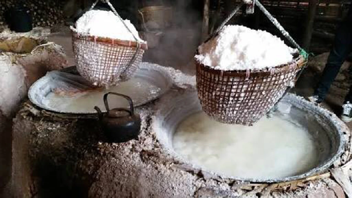 ใช่รึ?...เกลือเค็มเพราะ"ลิ้น"!!! คุณอนันต์-โทษมหันต์ของเกลือ. ...เหตุใดจึงนำเอาความเค็มไปเปรียบกับสตรีที่ไม่"อิ่มรัก"?