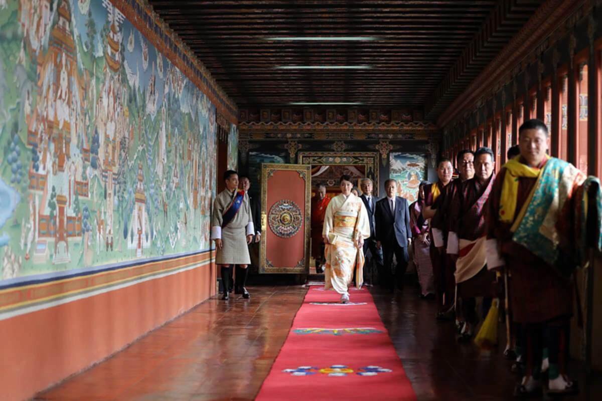 "พระราชาธิบดีจิกมีฯ"  ทรงต้อนรับ "เจ้าหญิงมาโกะ" เสด็จเยือนภูฏาน (รายละเอียด)