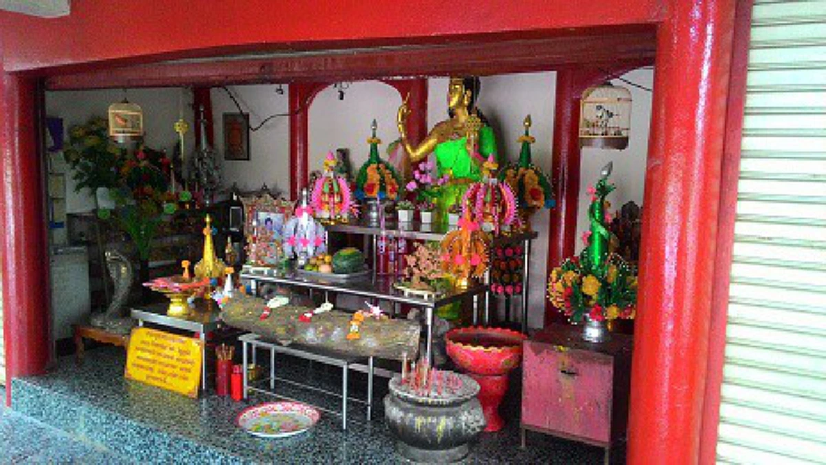 เฮี้ยนสุด! มนต์อาถรรพ์"เจ้าแม่กาหลง" ศรัทธาแห่งความเชื่อ! อธิษฐานสิ่งใดได้สมปรารถนา...สาวแก่ แม่ม่าย อกหักรักคุดช่วยได้หมด!?