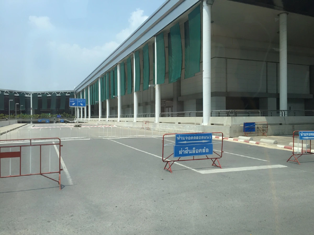 ค้นวัดอีกรอบ!!! "ดีเอสไอ" พร้อมเจ้าหน้าที่ เข้าวัดพระธรรมกาย หลังพบความผิดปกติ (รายละเอียด)