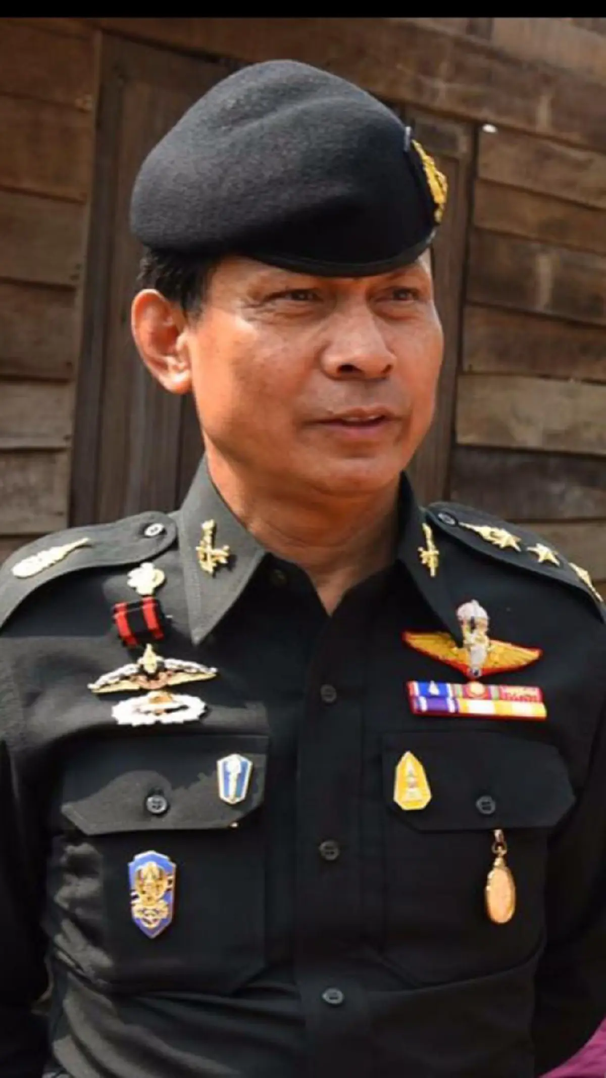 ลัทธิ"สหพันธรัฐไทยใหม่" ยังมี ในอีสาน แม่ทัพภาค2 แฉโฃ โยงกลุ่มเสียประโยชน์การเมือง หนีไปเพื่อนบ้าน โยงชัด"วัฒนา" มือระเบิด ในคลิปเสียง