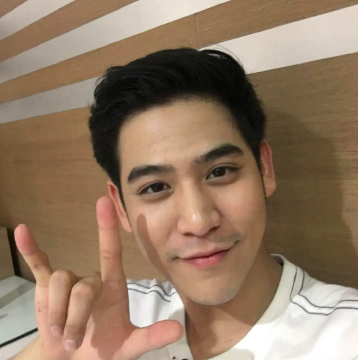 "พอร์ช ศรัณย์" ลั่นเลิก "เกรซ" เพราะไม่มีเวลาดูแลฝ่ายหญิง