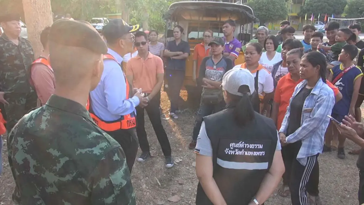 ชาวบ้านรวมตัว  วอน ให้แก้ไข จุดกลับรถ อ้าง มันไกลไป