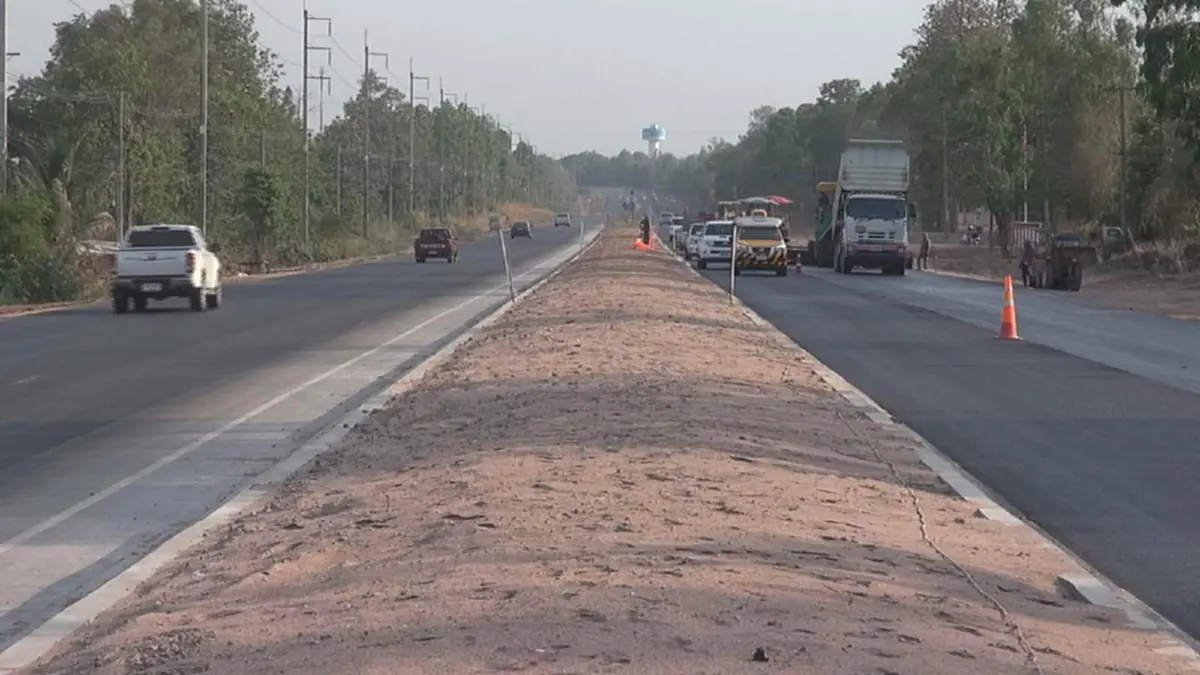 ชาวบ้านรวมตัว  วอน ให้แก้ไข จุดกลับรถ  อ้าง มันไกลไป