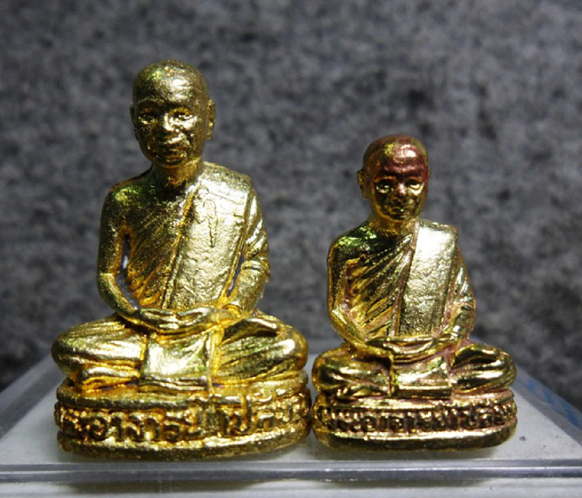 ขออาราธนา..อำนาจธรรมโพชฌงค์ทั้ง ๗ ประการ "หลวงปู่เปลี่ยน ปัญญาปทีโป" มีธาตุขันธ์แข็งแรง โรคาพยาธิ ทุเลาเบาบางลงตลอดจนจางหายไป