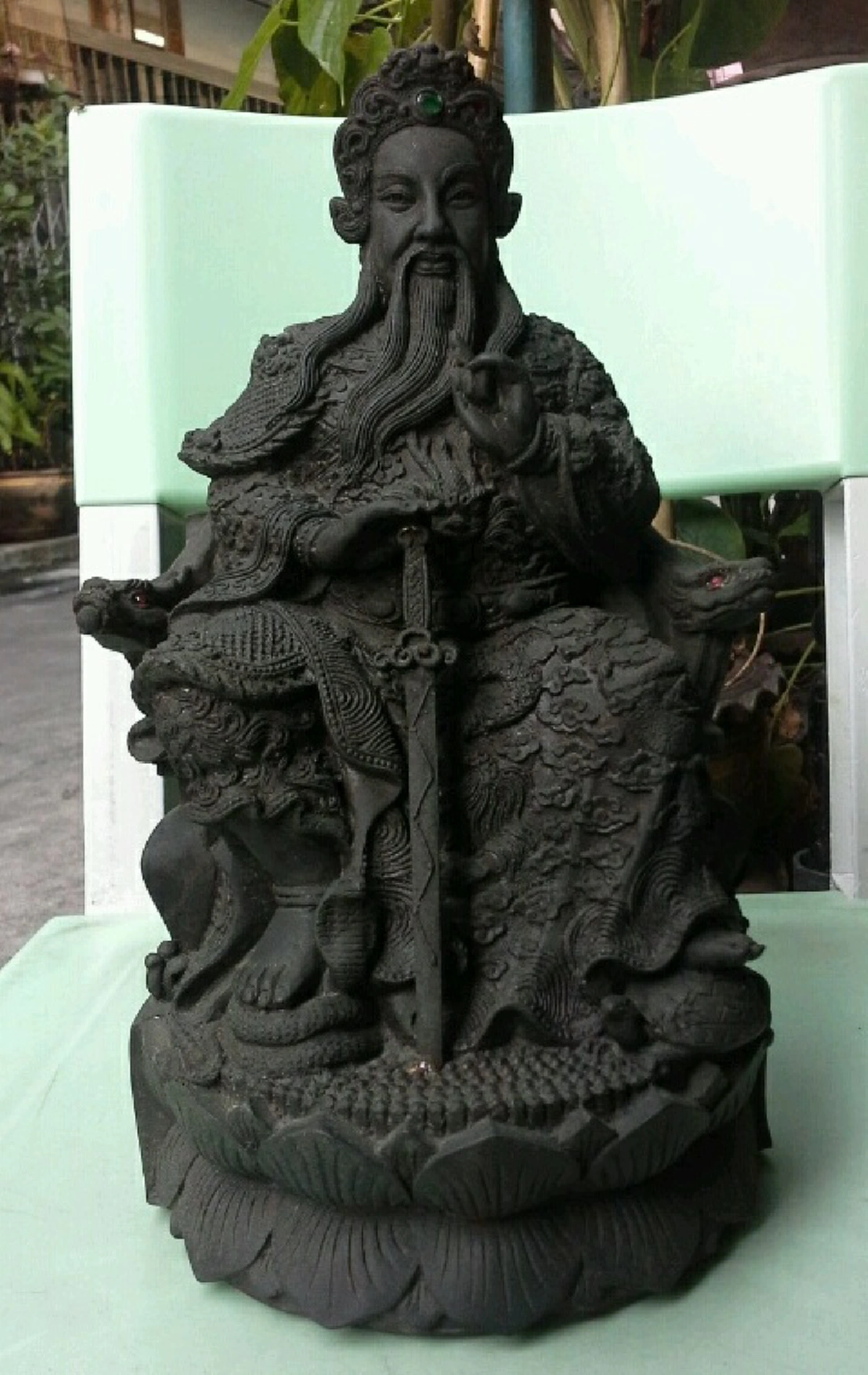 ตำนานแสนเศร้า.."ศาลเจ้าพ่อเสือ" เมื่อหญิงชราได้เสียชิวิตลง..เสือร้ายผู้สำนึกผิดตรอมใจกระโดดเข้ากองไฟจนเหลือเพียงเถ้ากระดูก..