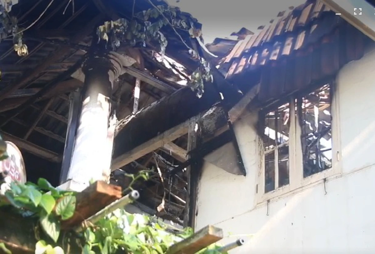 เศร้าน้ำตาซึม เพื่อนบ้านเล่าเหตุไฟไหม้บ้านเปิดรักษาสัตว์ วินาที 2 ลูกสาวเสียชีวิต (คลิป)