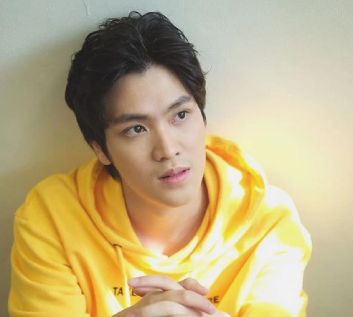 ฟลุท นักเเสดงวัยรุ่น สูญเสียคุณพ่อจากอุบัติเหตุล้มหัวฟาดพื้น