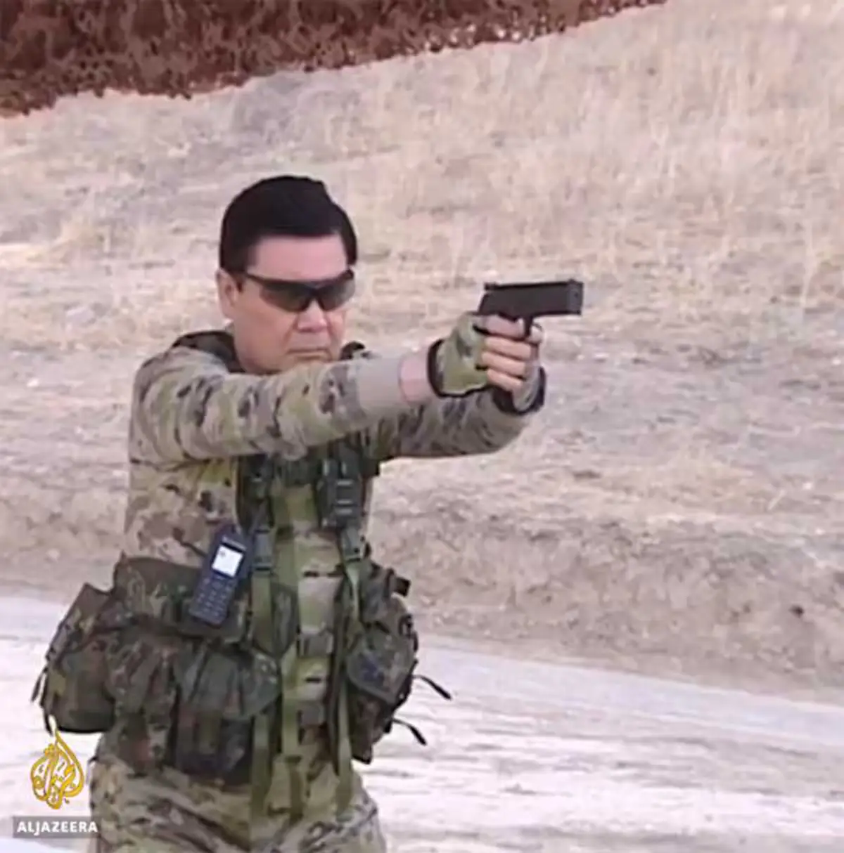 เหมือนเป๊ะ !!! ผู้นำเติร์กเมนิสถาน-ประยุทธ์ หน้าเหมือนกันเปี๊ยบ อย่างกะแฝดคนละฝา (ไปดูคลิป)