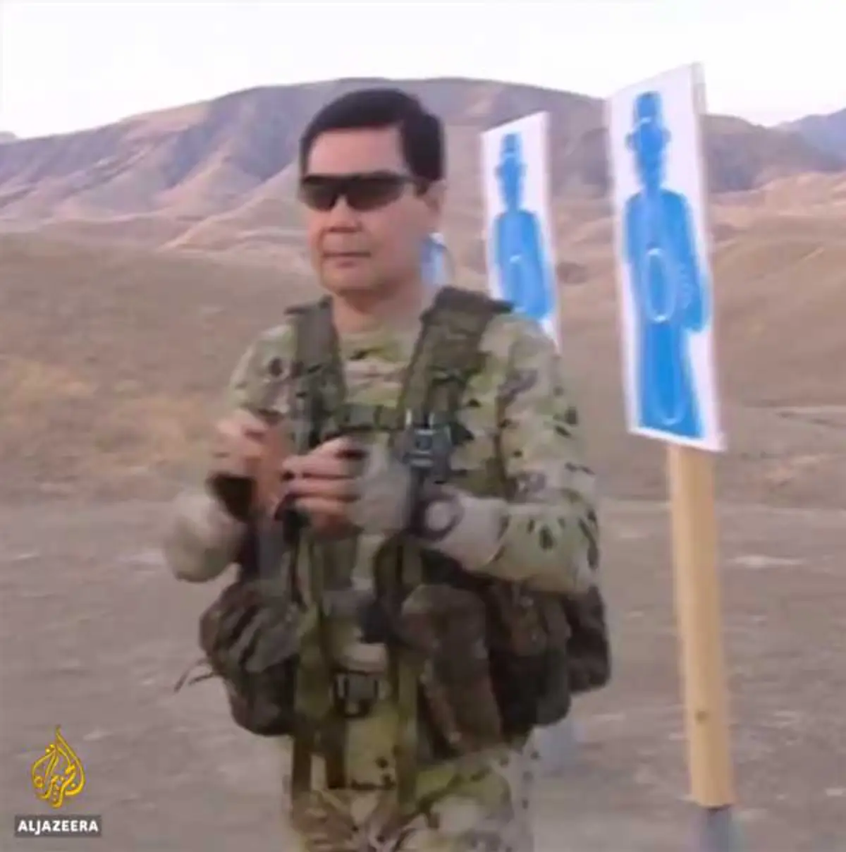 เหมือนเป๊ะ !!! ผู้นำเติร์กเมนิสถาน-ประยุทธ์ หน้าเหมือนกันเปี๊ยบ อย่างกะแฝดคนละฝา (ไปดูคลิป)