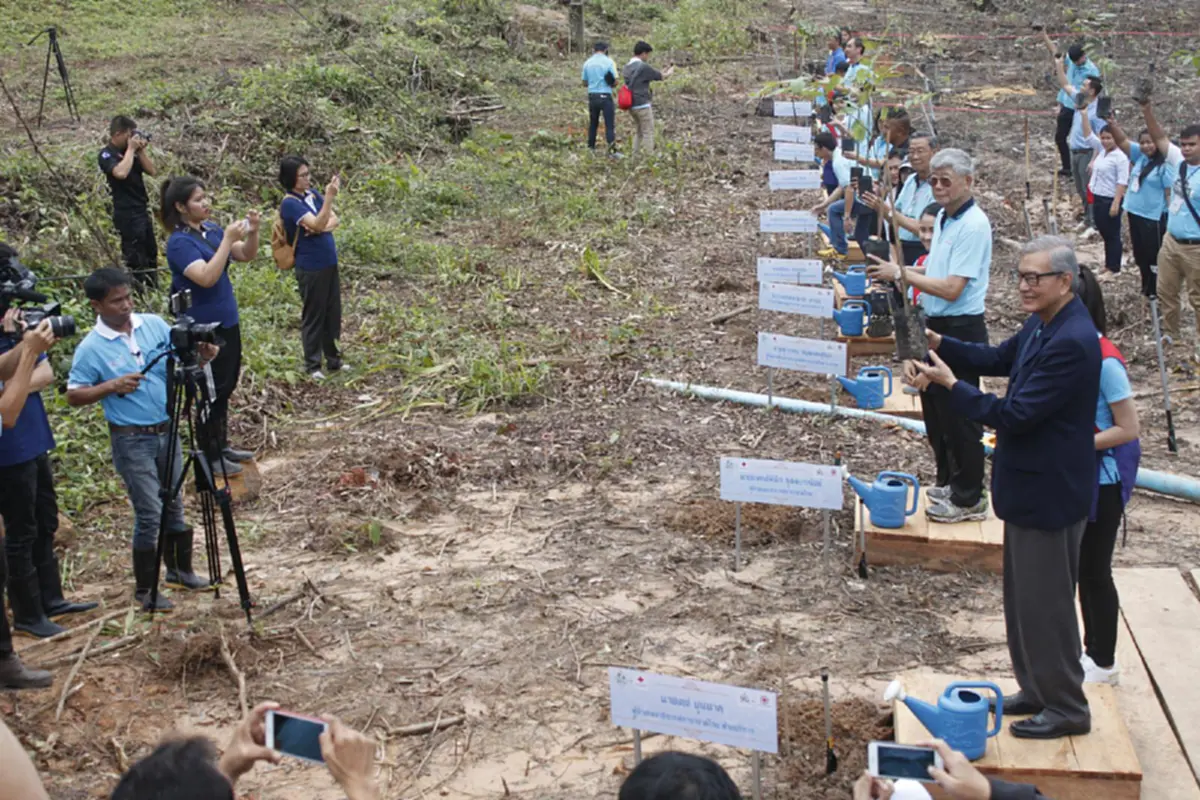 ส.ยุวกาชาด สภากาชาดไทย จัดโครงการ \"ป่าที่ภักดี \"เฉลิมพระเกียรติ สมเด็จพระนางเจ้าสิริกิติ์ พระบรมราชินีนาถ ในรัชกาลที่ 9