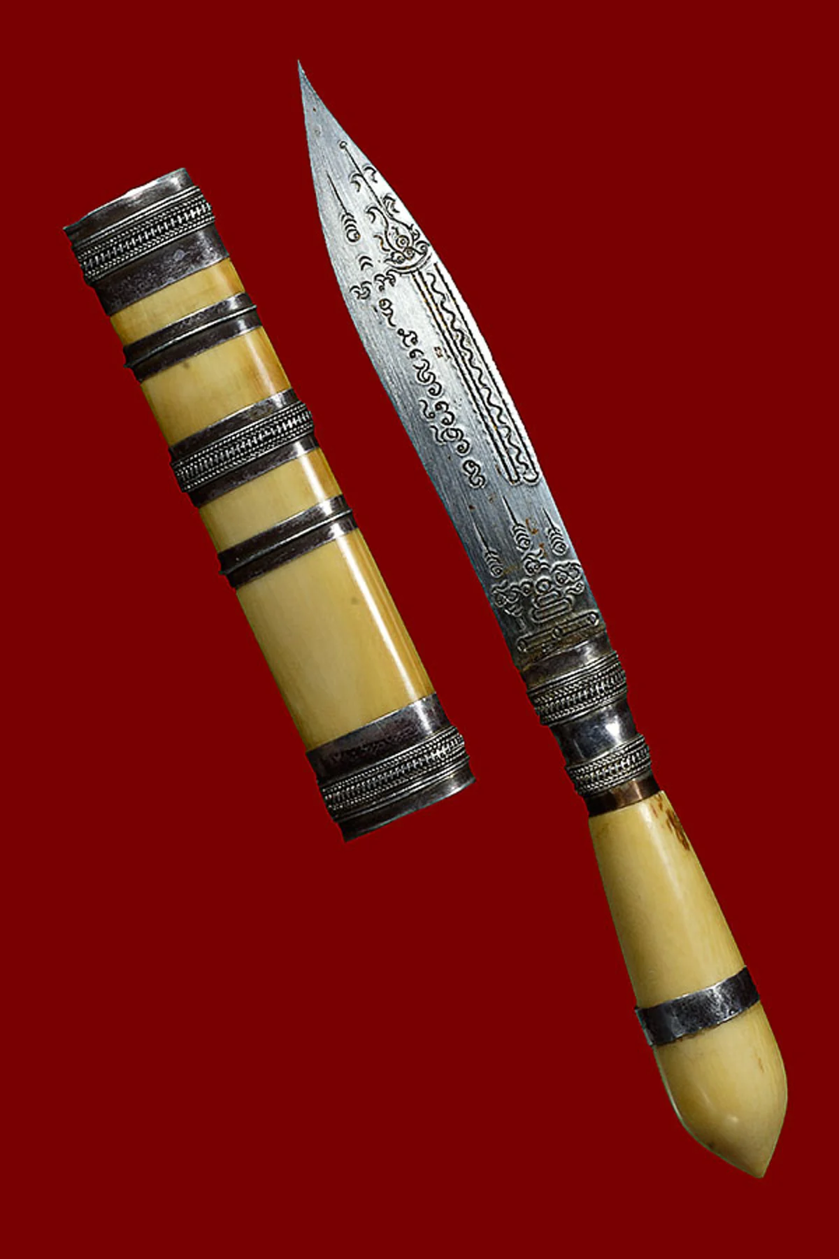 ชาวบ้านถูกผีเข้าบ่อยๆ..ที่มาต้นกำเนิดของมีดหมอ "หลวงพ่อบุญมี วัดเขาสมอคอน" เกจิดังลพบุรี สรีระสังขารไม่เน่าเปื่อย..