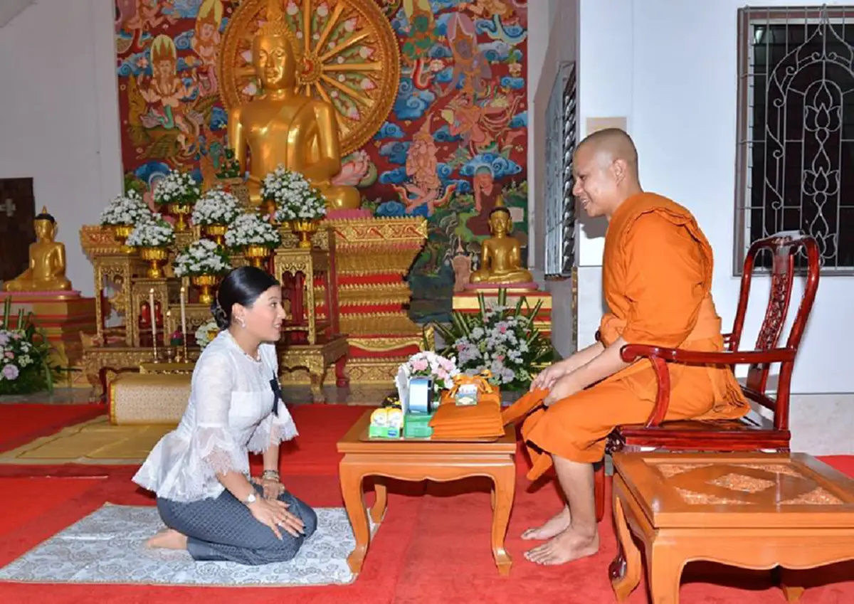 พระจริยวัตรอันงดงาม..พระเจ้าหลานเธอ พระองค์เจ้าสิริวัณณวรีนารีรัตน์ เสด็จทรงบำเพ็ญพระกุศล ณ วัดวังตะวันออก อ.เมือง จ.นครศรีธรรมราช