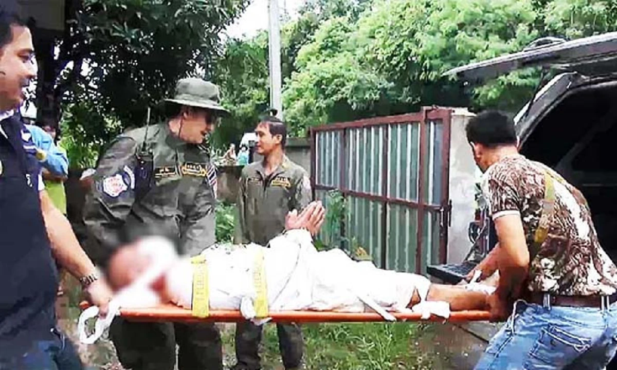 ไปฝึกต่อที่ศรีธัญญาไหม!! ชาวบ้านหัวใจจะวาย จับหนุ่มวัย 48 ส่งโรงพยาบาล ส่งเสียงดังเอะอะโวยวายลั่นหมู่บ้าน หลังเรียนอาคม!!?