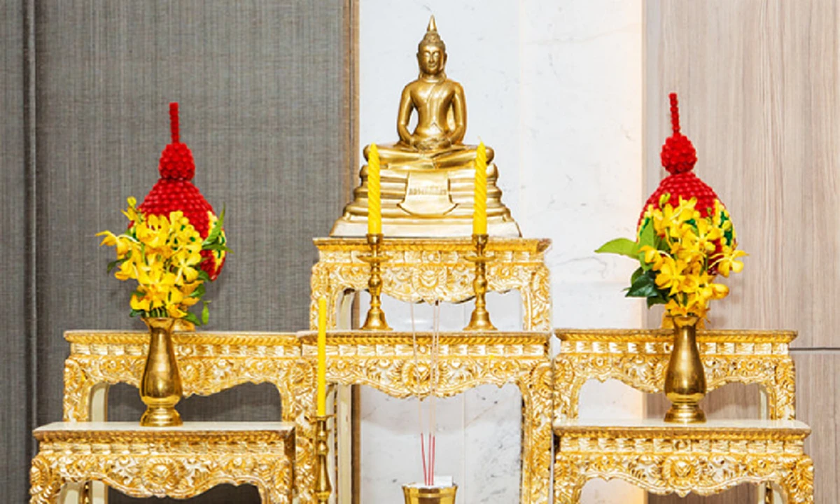 สงกรานต์นี้ ตั้งโต๊ะหมู่บูชาใหม่!!! จัดวางให้ถูกที่ ตรงตามความเหมาะสม มีวิธีแนะนำ... ชีวิตจะสุขใจ.