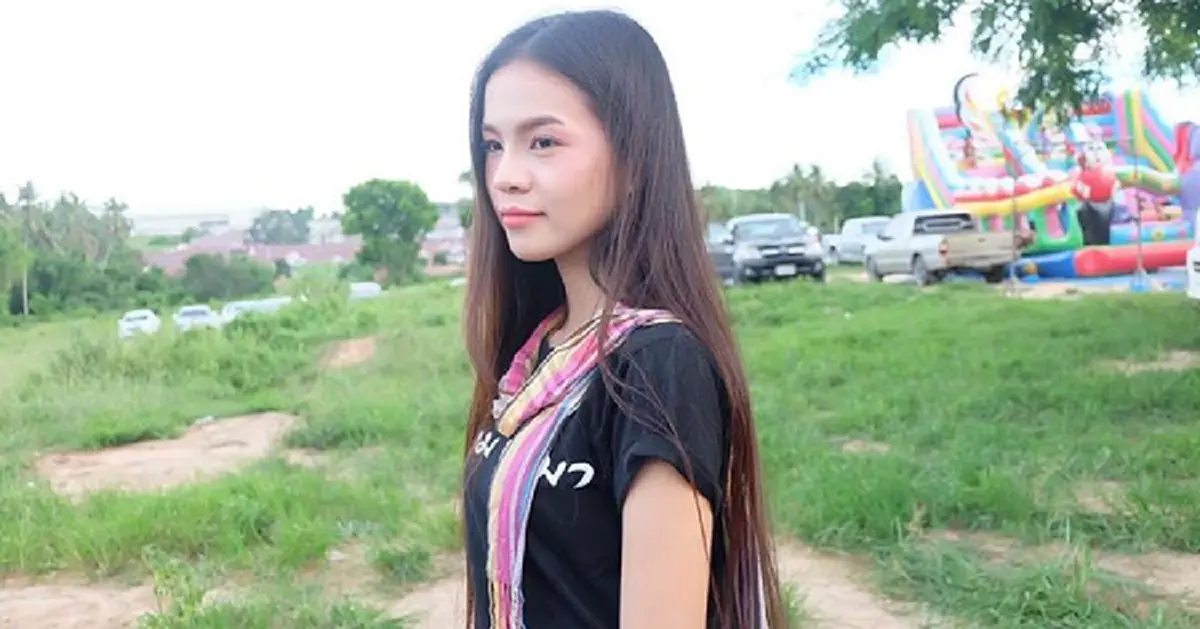 แฟร์แค่ไหน..ถามใจดู  "ประจักษ์ชัย"เล่นแรง ขุดภาพเก่าแฉอดีต "อาม ชุติมา" พร้อมแคปชั่นเจ็บ ไม่ต้องแปลเจตนา