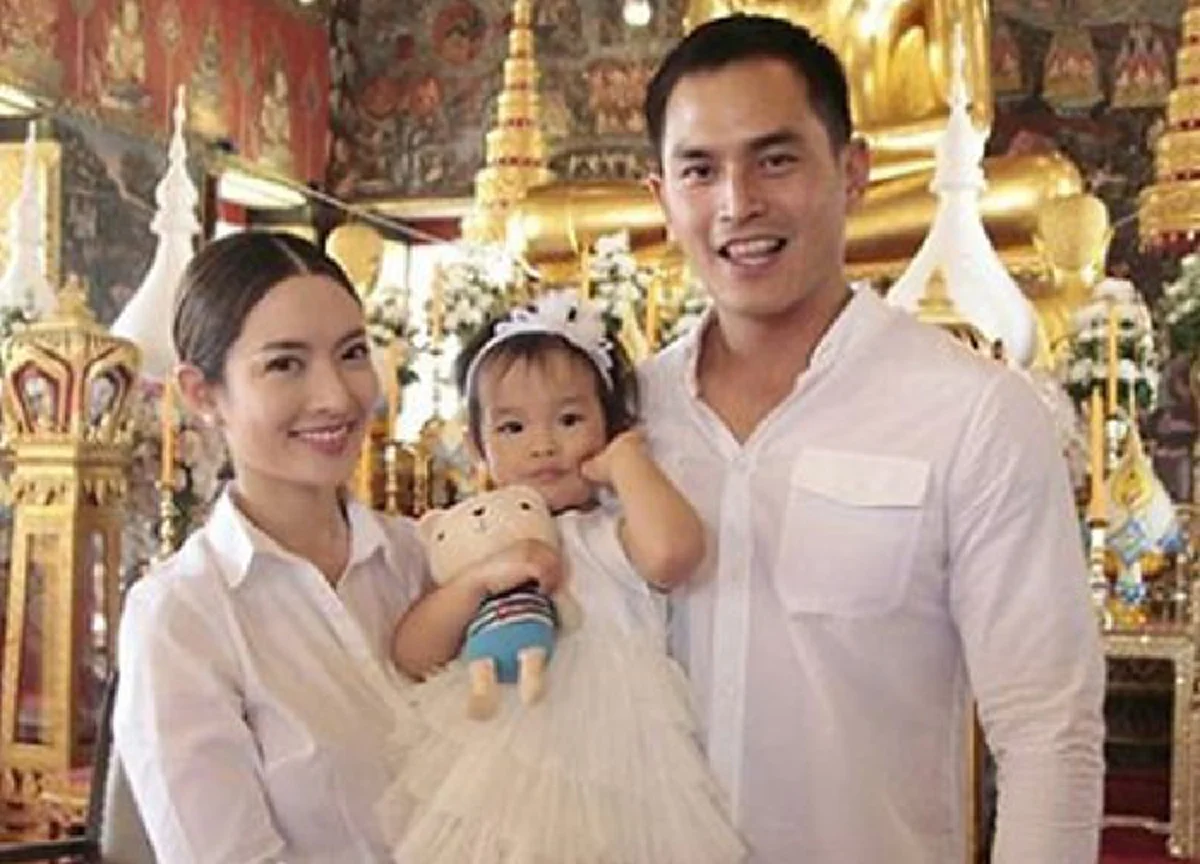 มีลุ้นหนักมาก!! "แอฟ-ปีใหม่" ร่วมงานปาร์ตี้กับครอบครัวเตชะณรงค์ คอมเฟิร์มความสัมพันธ์ยังเหนียวแน่น แฟนคลับเชียร์..อีกไม่นานคืนดีกันแน่นอน