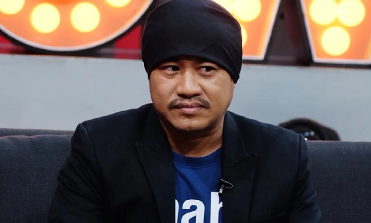 อู๊ด เป็นต่อ