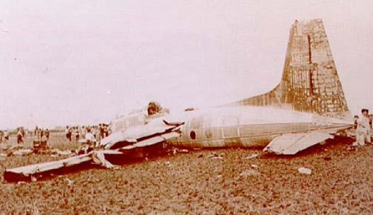 ฟังแล้วขนลุก!! ศิษย์ใกล้ชิดเผย "ลางบอกเหตุ" ... พระอาจารย์จวนสั่งเสียธุระราวกับเห็นวาระสุดท้าย ก่อนเดินเข้าหาความตายที่รออยู่ในเครื่องบิน!!