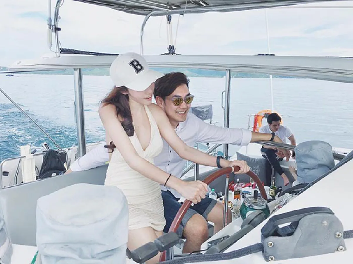 หลัง“แอมป์ พีรวัศ” ประกาศแต่งงานกับแฟนสาวลูกครึ่งญี่ปุ่น! เมื่อล่าสุดต้องเจอหน้าปะทะอดีตแฟนสาว “หยก ธัญยกันต์” จะเกิดอะไรขึ้น!! (ชมคลิป)