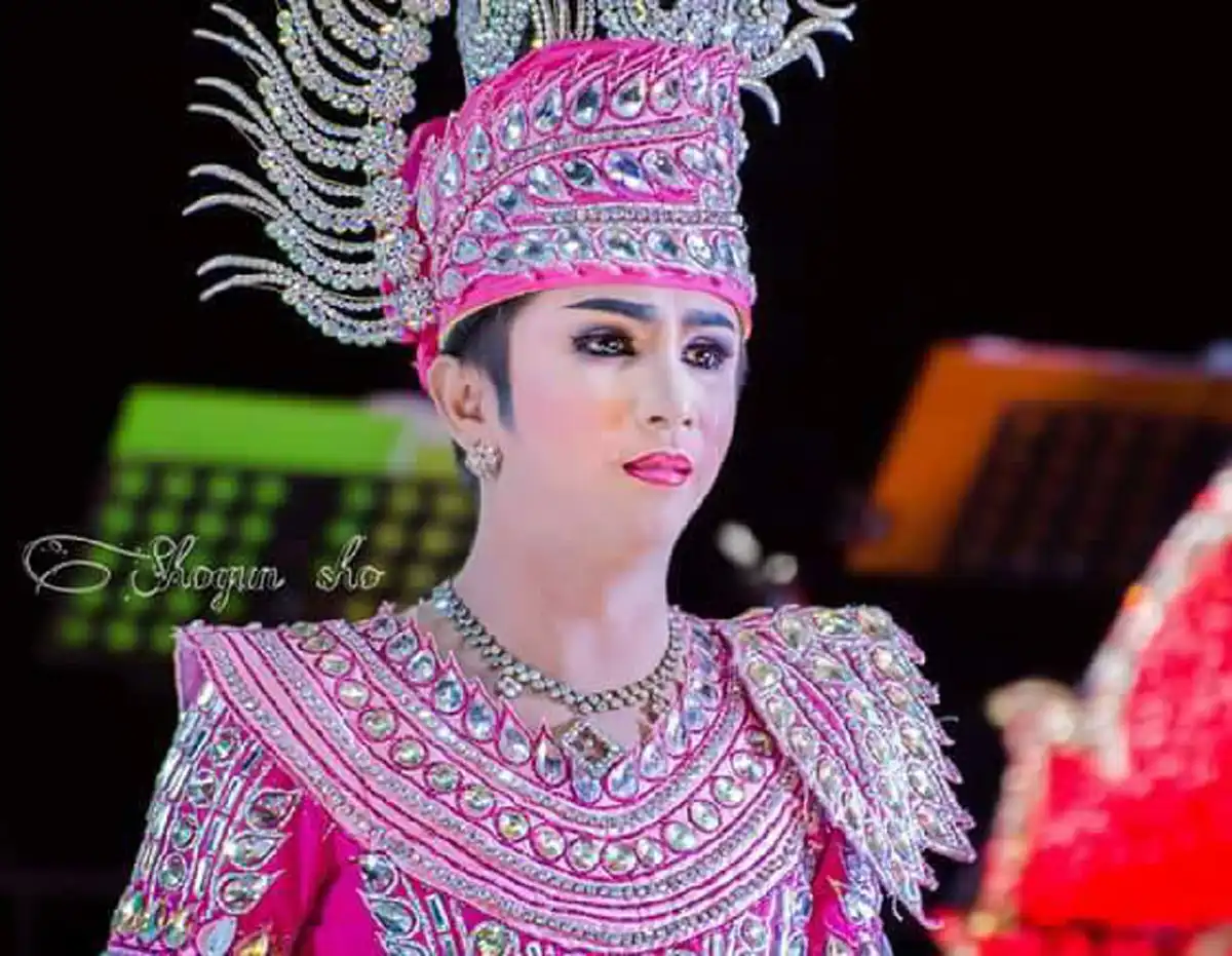 นกน้อย อุไรพร โพสต์ถึง พระเอกหมอลำชื่อดัง หลังเสียชีวิต