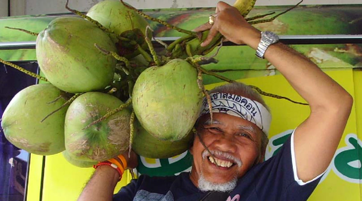 อนุโมทนา..สาธุ!!! สุดซาบซึ้ง "หม่อมเหยิน" อดีตดาราตลกชื่อดัง เปิดใจ! ขอบวชตลอดชีวิต ถวายเป็นพระราชกุศล ในหลวง ร.9 !!! (มีคลิป)