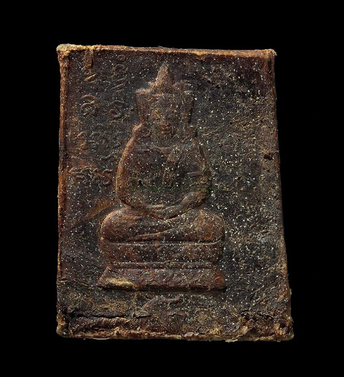 ถือเคล็ดว่าต้องเป็นควายเผือกที่ถูกฟ้าผ่าตายเท่านั้น.. พระสมเด็จ หลวงปู่หม่น วัดคลองสิบสอง สร้างไม่เหมือนใคร พุทธคุณสูงล้น..