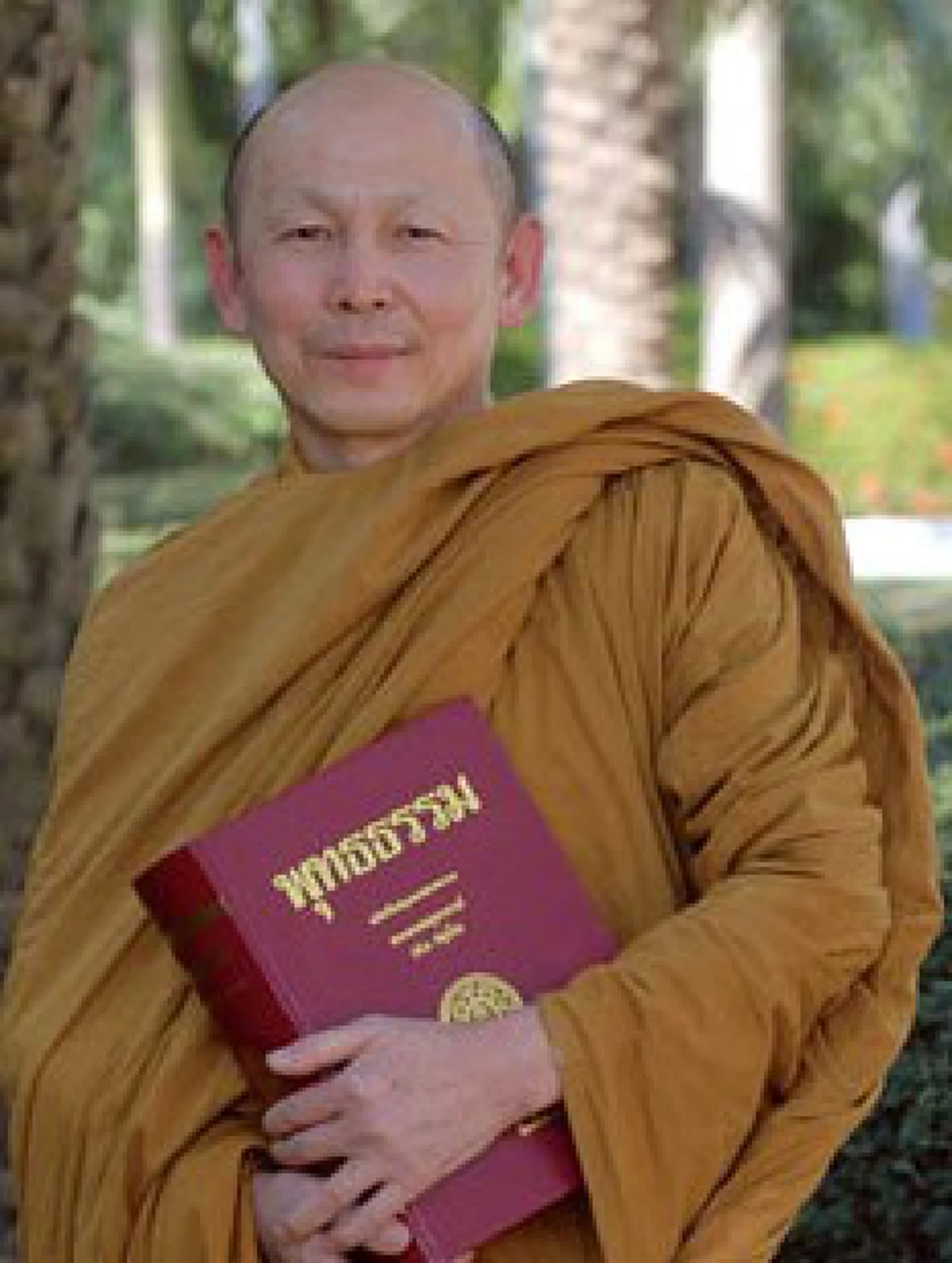 ชาตินี้ต้องอ่านให้ได้!! "พุทธธรรม" หนังสือธรรมะที่พระไพศาลยกย่องว่าดีที่สุดในรัชกาลที่ 9 ... ถ้าเลือกได้เล่มเดียวในชีวิตก็ต้องเป็นเล่มนี้!!