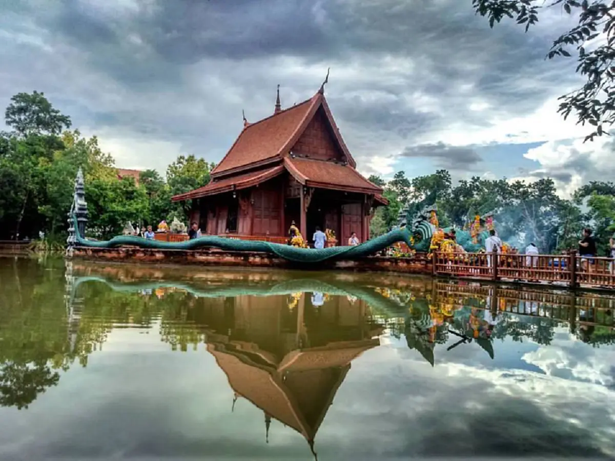 คำชะโนด ๒ ฮือฮา ..งวดนี้ห้ามพลาด!!แห่ส่องเลขเด็ด "แก้บนคำชะโนด ๒" หลังชาวไปแก้บน ตะลึง! เลขเด็ดโผล่ให้เห็นขันน้ำมนต์ งวด ๑ ธ.ค. นี้ มีลุ้นรั