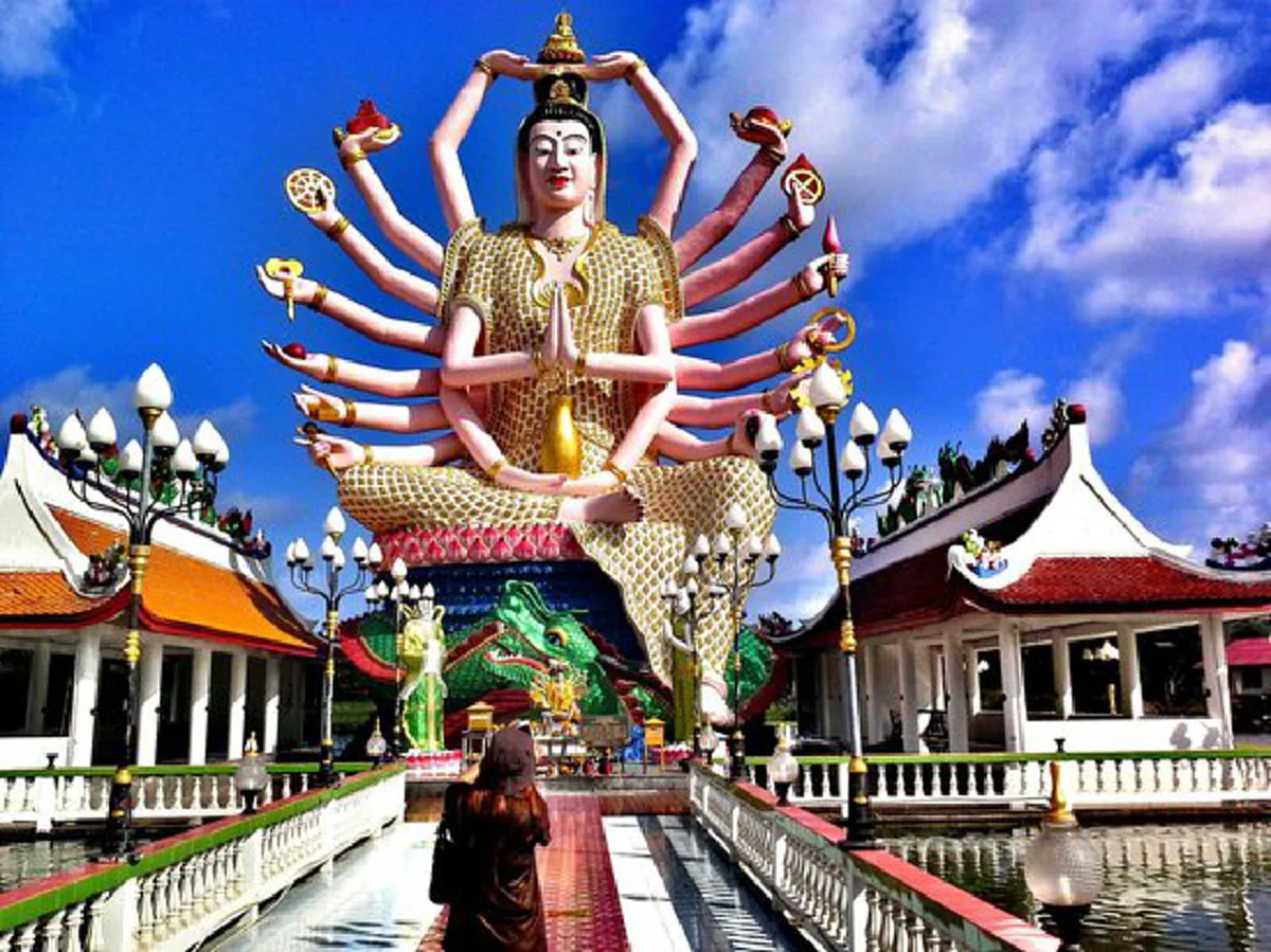 พระผู้ทรงเปี่ยมด้วยความรักความเมตตาต่อสรรพสัตว์  ตำนาน "เจ้าแม่กวนอิม" เคล็ดบูชา..มักสมหวังในเรื่องความรัก ความเมตตา..