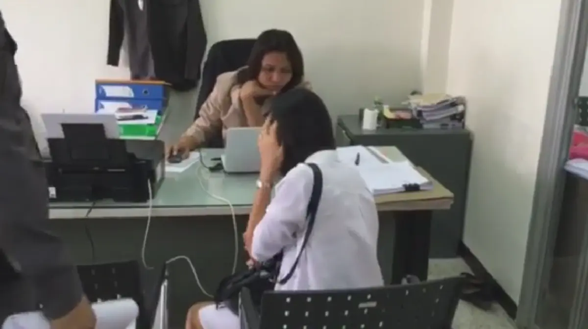 รู้แล้ว!! ชนวนเหตุ "แม่วัย17" กินยาขับเลือด ทำแท้งลูกในไส้ ขณะ "พ่อผัว" เปิดใจ ทำไมต้องโพสต์คลิปฉาวประจานลูกสะใภ้!?